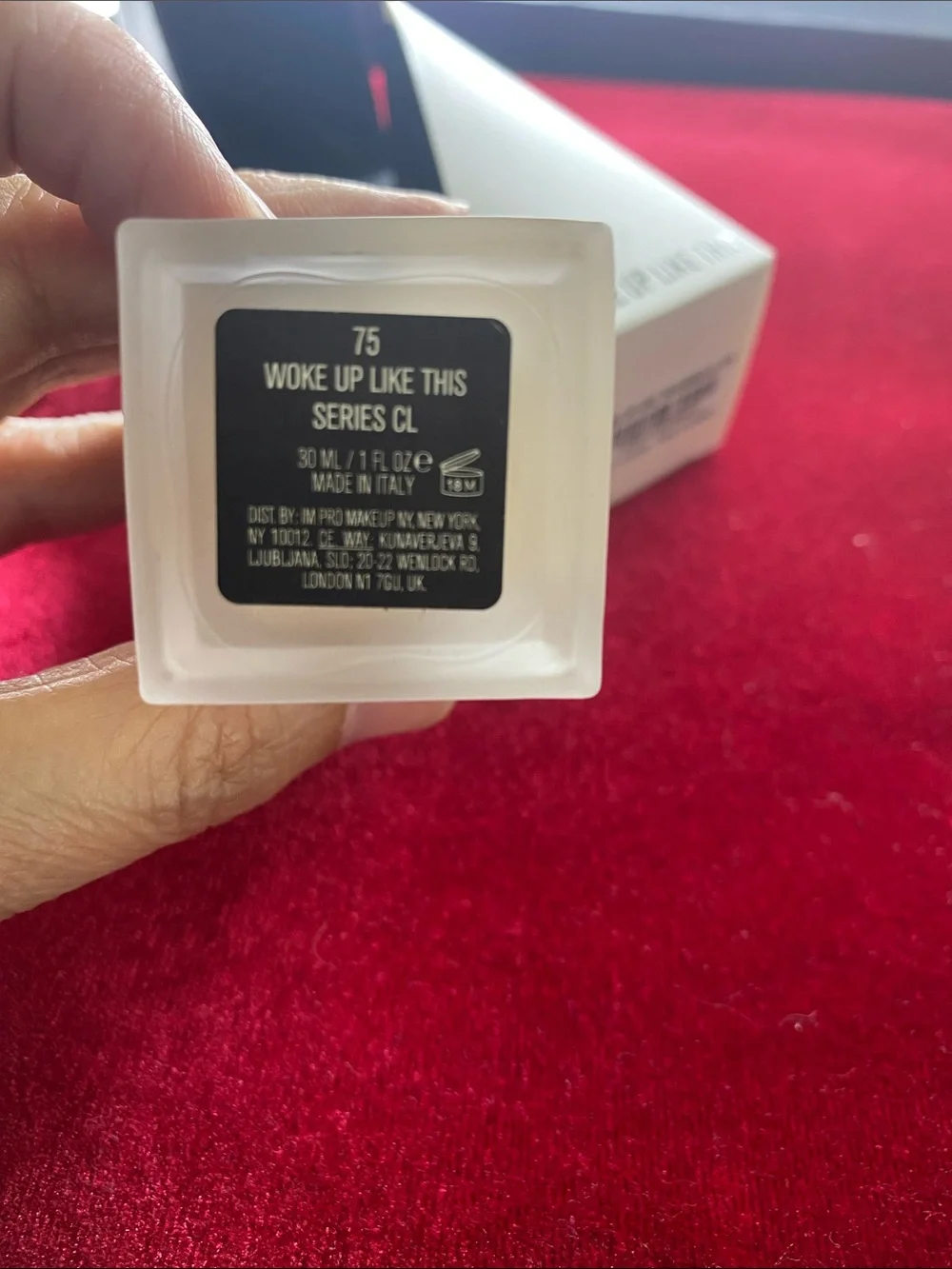 New IL MAKIAGE Flawless Base Foundation